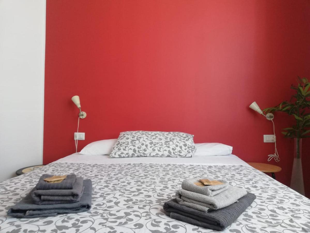 La Cordata Accommodation - Woodhouse Bike Hotel チニゼッロ・バルサモ エクステリア 写真